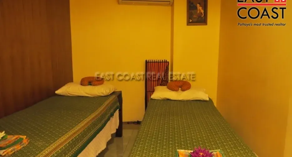 For sale retail Space in Bang Lamung, Chonburi