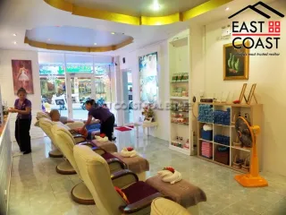 For sale retail Space in Bang Lamung, Chonburi
