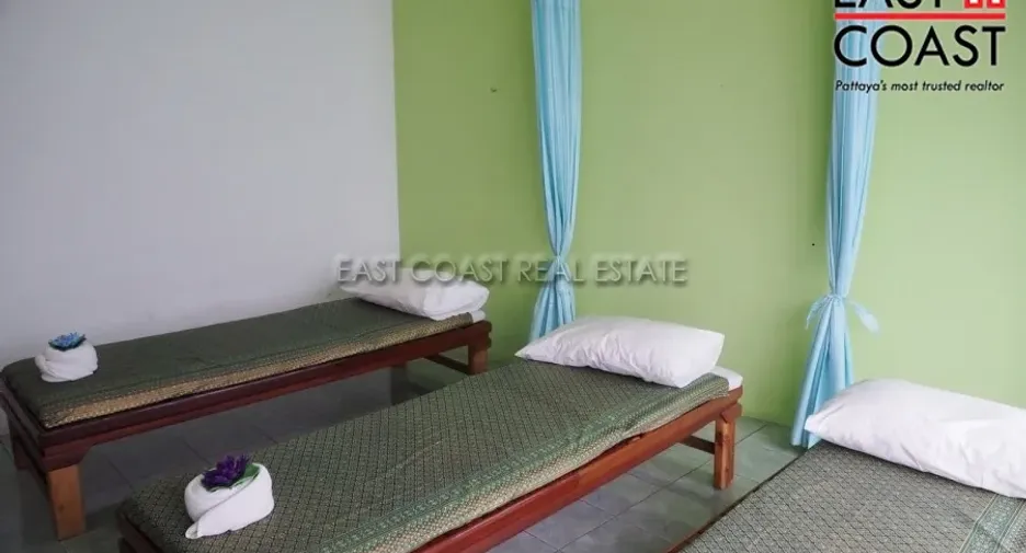 For sale retail Space in Bang Lamung, Chonburi