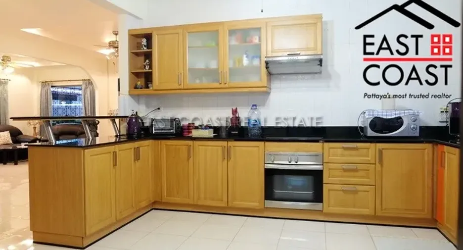 For rent and for sale 2 bedrooms house in Bang Lamung, Chonburi