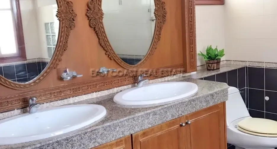 Haus zur Miete mit 4 Zimmer in Jomtien, Pattaya