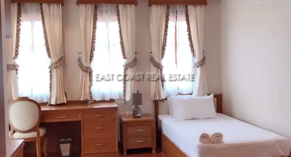 Haus zur Miete mit 4 Zimmer in Jomtien, Pattaya