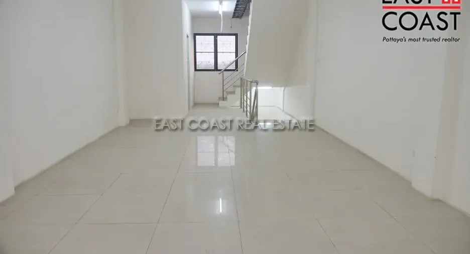 For rent そして for sale retail Space in Bang Lamung, Chonburi