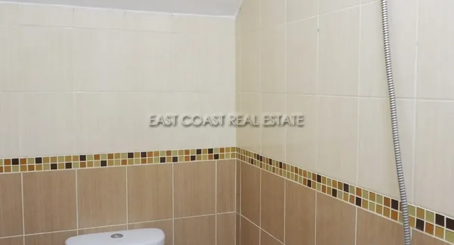 For rent そして for sale retail Space in Bang Lamung, Chonburi