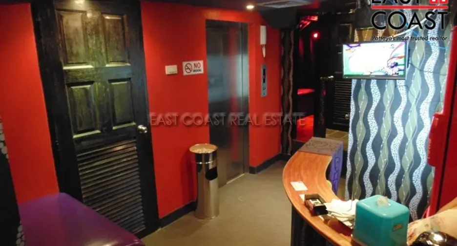 For sale retail Space in Bang Lamung, Chonburi