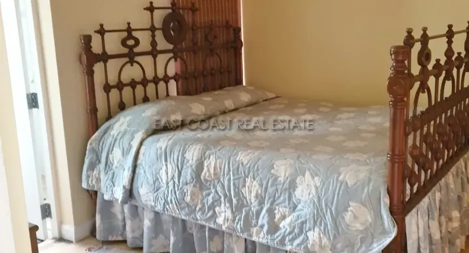 For rent 6 bedrooms house in Na Jomtien, Pattaya