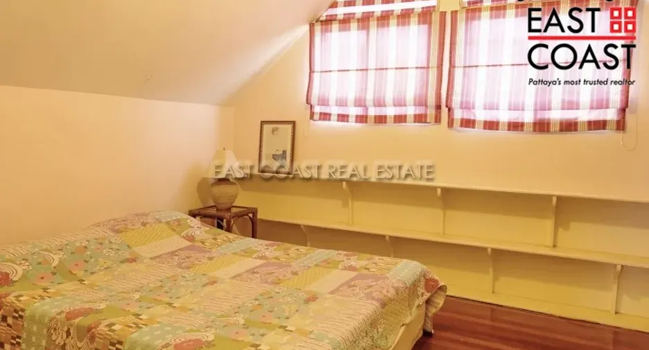 For rent 6 bedrooms house in Na Jomtien, Pattaya