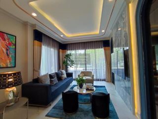 Casa en venta de 5 habitaciones en Bang Bua Thong, Nonthaburi