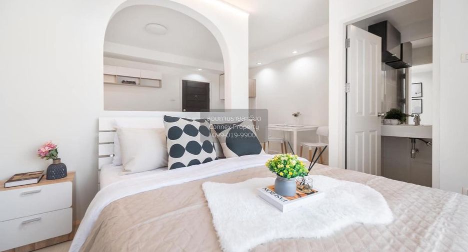 For sale 1 bed condo in Phra Khanong, Bangkok