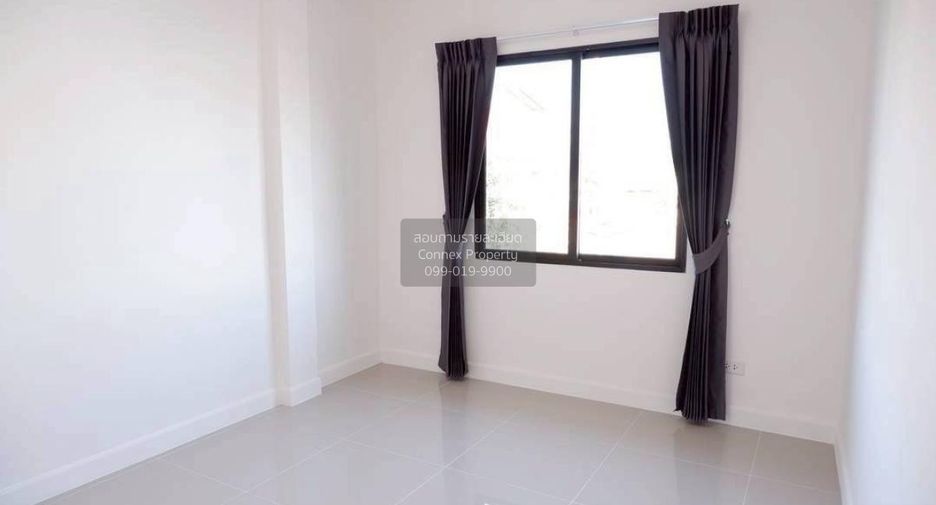 For sale 3 bedrooms townhouse in Lam Luk Ka, Pathum Thani