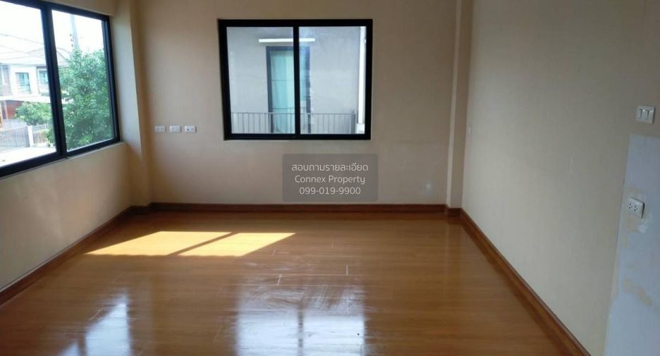 For sale 3 bedrooms house in Khlong Luang, Pathum Thani