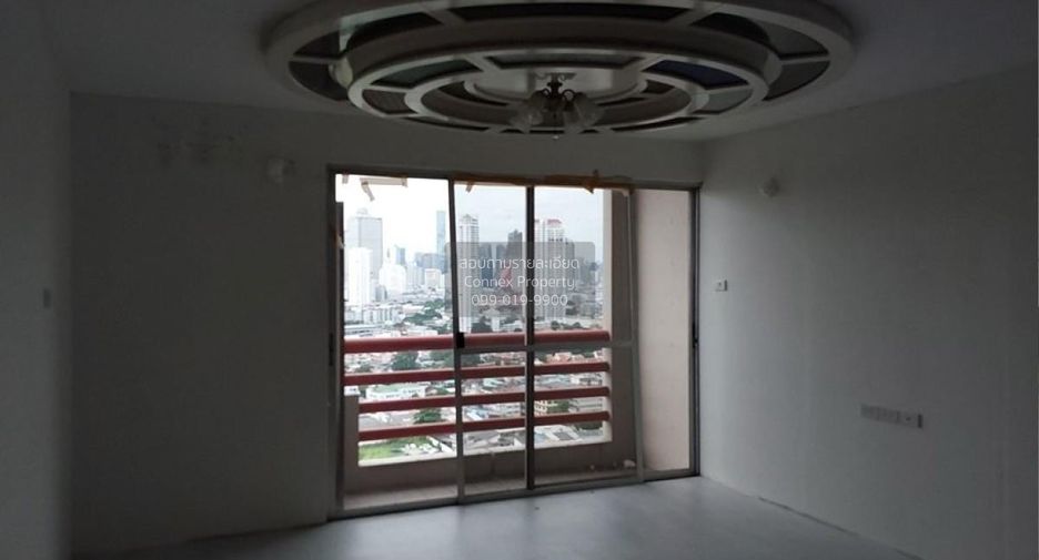 For sale 2 bedrooms condo in Khlong San, Bangkok