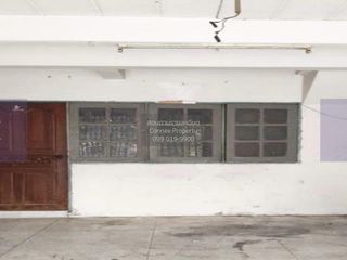 For sale 4 bedrooms retail Space in Thawi Watthana, Bangkok
