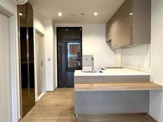 For sale 1 bed condo in Phra Khanong, Bangkok