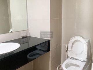 For sale 2 bedrooms condo in Watthana, Bangkok