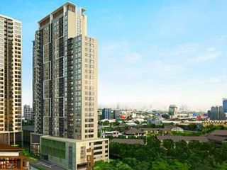 For sale 2 bedrooms condo in Yan Nawa, Bangkok