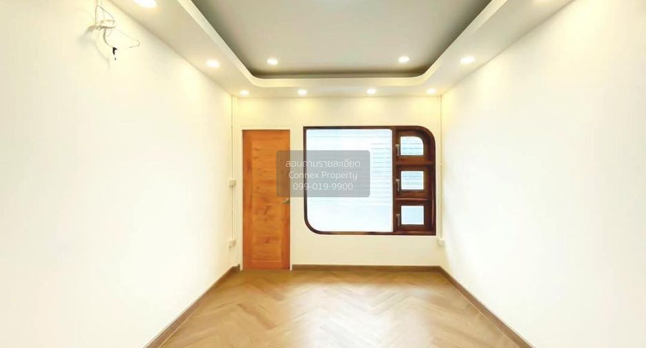For sale 2 bedrooms townhouse in Bueng Kum, Bangkok