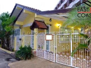 For rent 2 bedrooms house in Bang Lamung, Chonburi