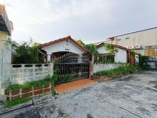À vendre 3 chambres maison à Bang Phli, Samut Prakan