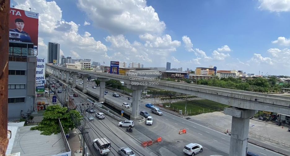 Local comercial en venta de 4 habitaciones en Mueang Samut Prakan, Samut Prakan