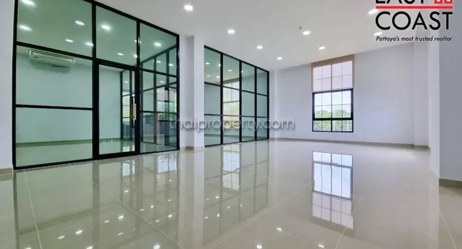 For rent retail Space in Bang Lamung, Chonburi