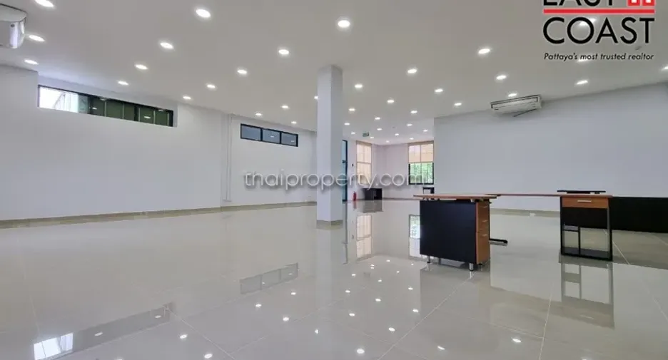 For rent retail Space in Bang Lamung, Chonburi