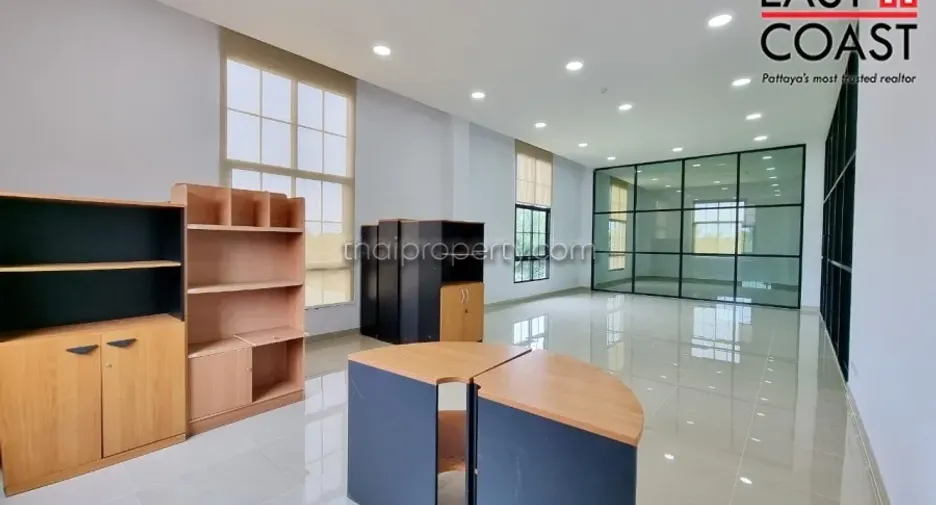 For rent retail Space in Bang Lamung, Chonburi