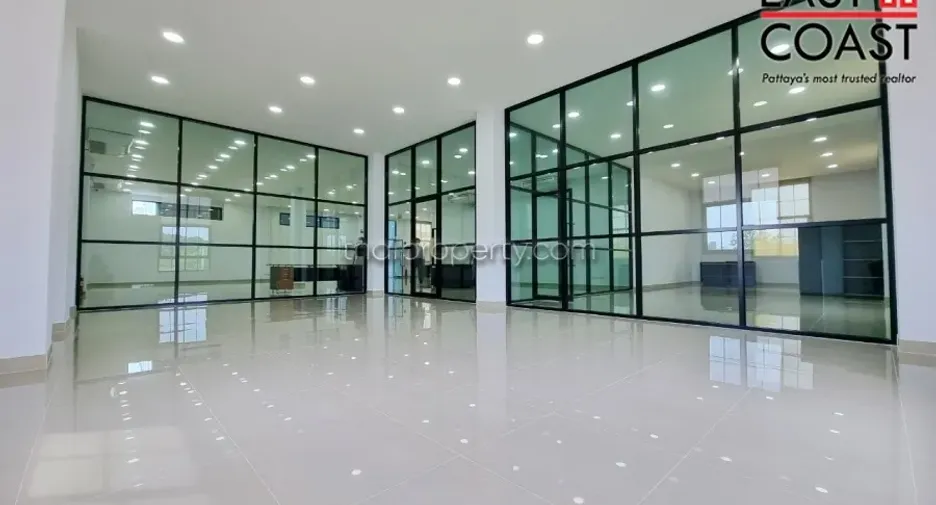 For rent retail Space in Bang Lamung, Chonburi