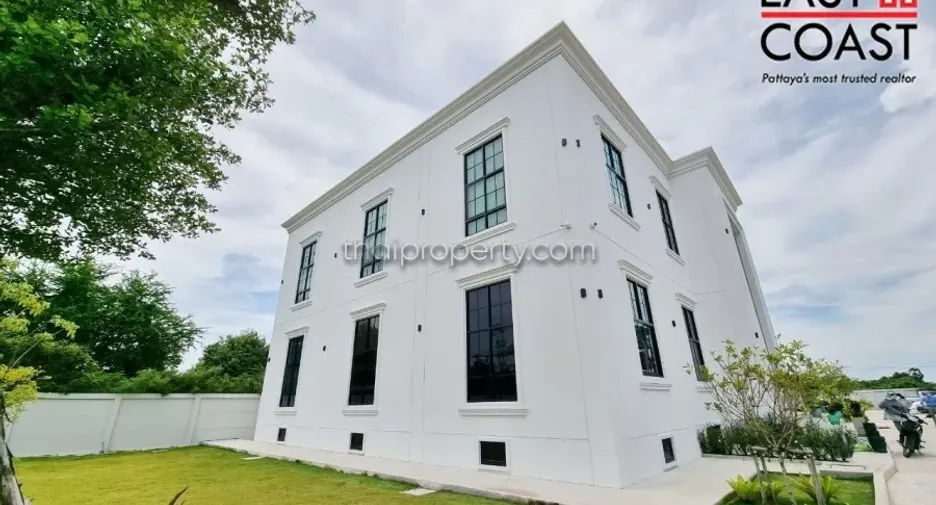 For rent retail Space in Bang Lamung, Chonburi