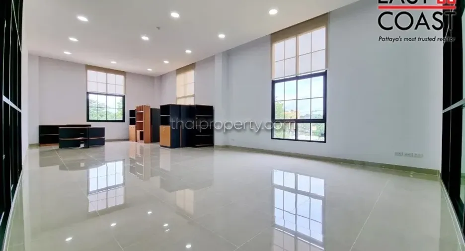 For rent retail Space in Bang Lamung, Chonburi