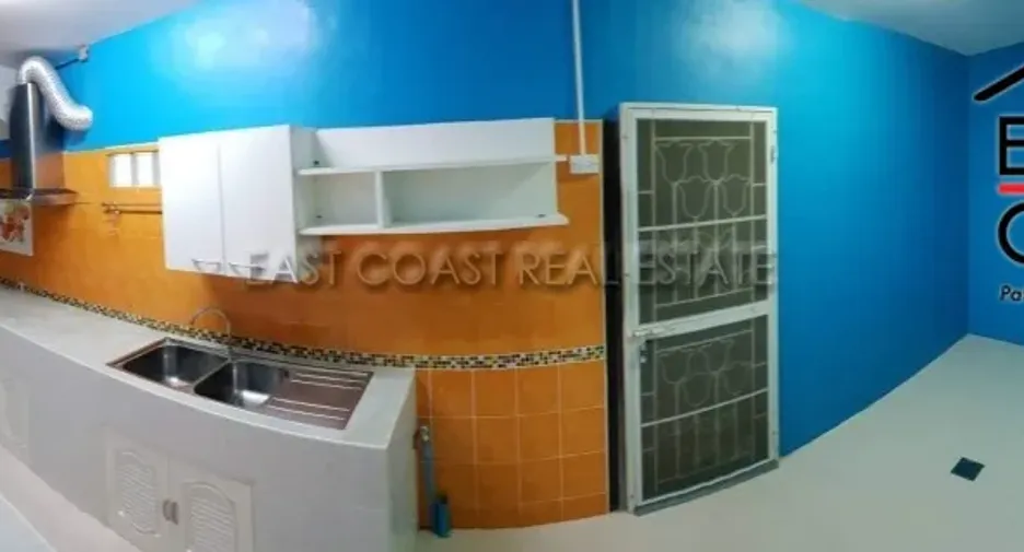 For rent and for sale 2 bedrooms house in Sattahip, Pattaya