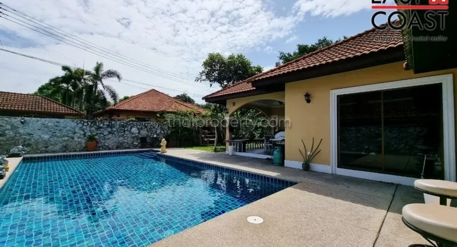 For rent and for sale 3 bedrooms house in Bang Lamung, Chonburi
