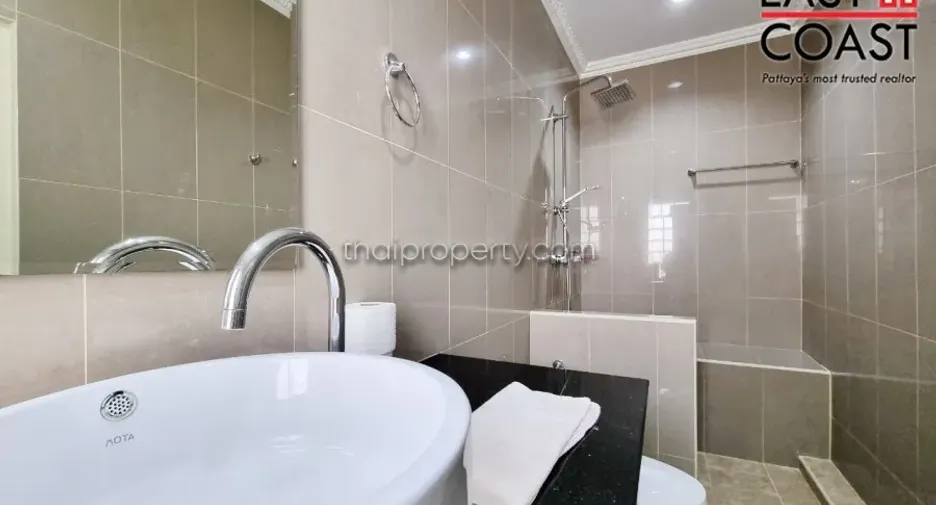 For rent and for sale 3 bedrooms house in Bang Lamung, Chonburi