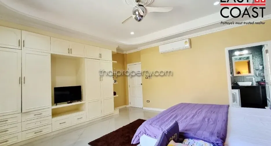 For rent and for sale 3 bedrooms house in Bang Lamung, Chonburi