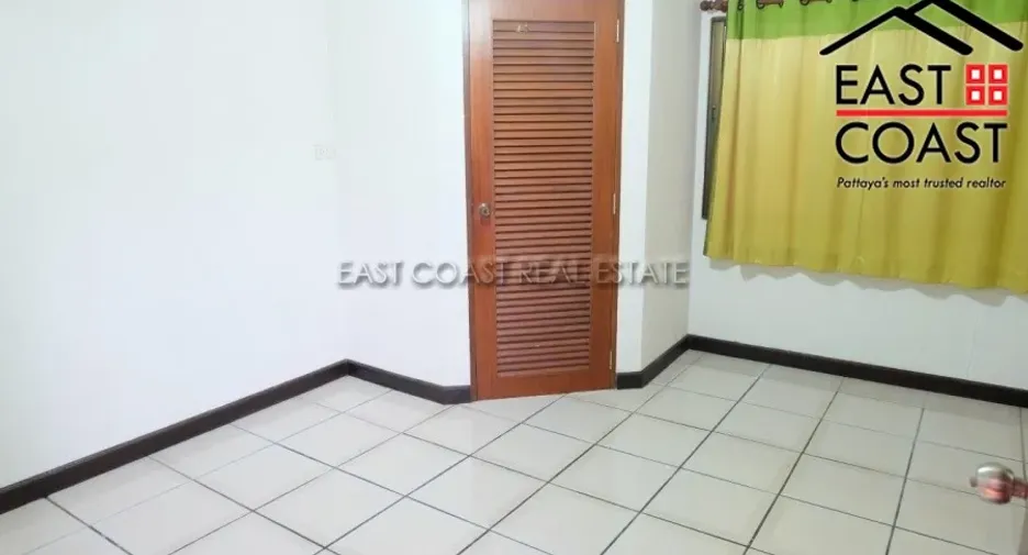 For rent and for sale 4 bedrooms house in Bang Lamung, Chonburi