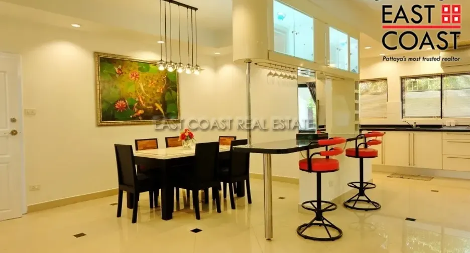 À louer 5 chambres maison à Jomtien, Pattaya