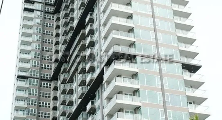 For rent and for sale 2 bedrooms condo in Bang Saray, Pattaya