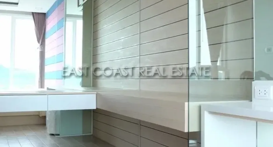 For rent and for sale 2 bedrooms condo in Bang Saray, Pattaya