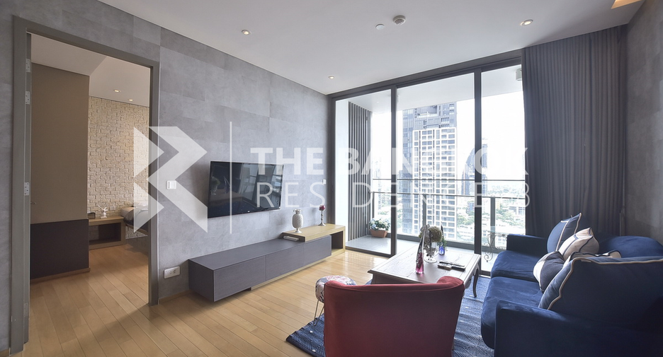 For sale 1 bed condo in Khlong Toei, Bangkok