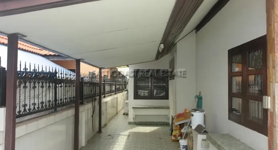 For rent and for sale 3 bedrooms house in Bang Lamung, Chonburi
