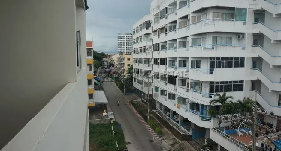 Gewerbefläche zum Kauf in Bang Lamung, Chonburi