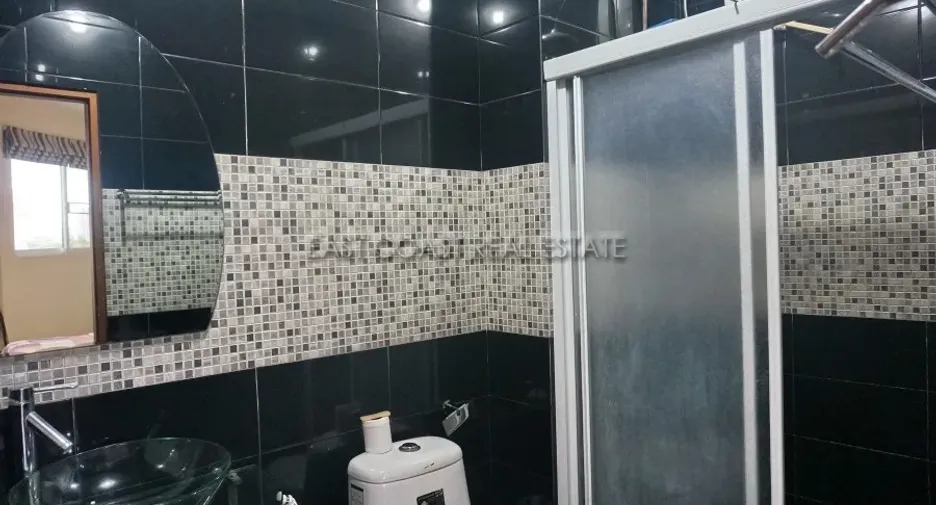 Gewerbefläche zum Kauf in Bang Lamung, Chonburi