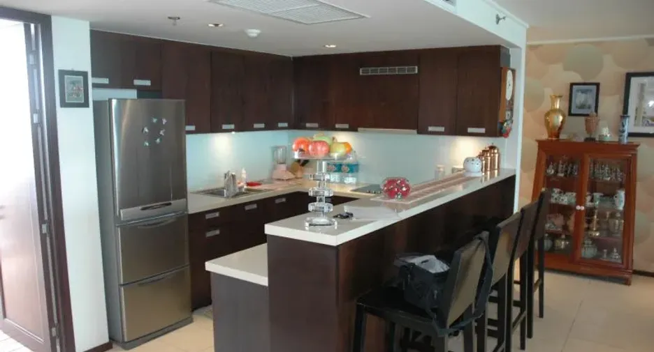 For rent 4 bedrooms house in Bang Lamung, Chonburi