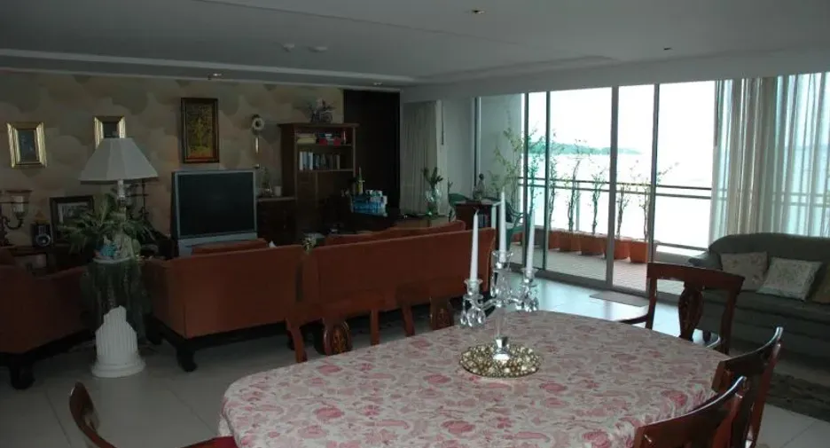 For rent 4 bedrooms house in Bang Lamung, Chonburi