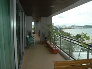 For rent 4 bedrooms house in Bang Lamung, Chonburi