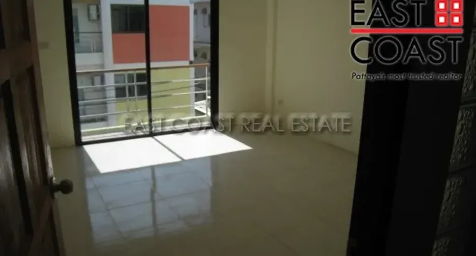 For sale retail Space in Bang Lamung, Chonburi