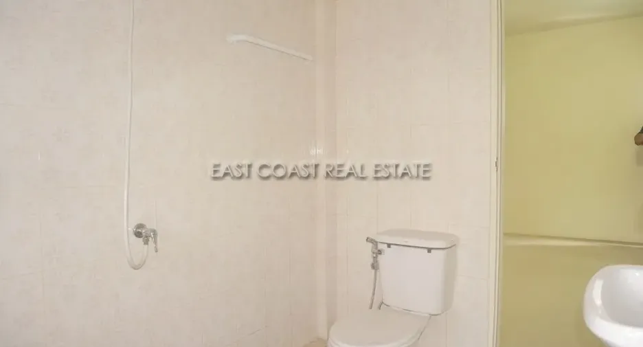 For sale retail Space in Bang Lamung, Chonburi