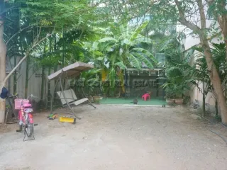 For sale retail Space in Bang Lamung, Chonburi