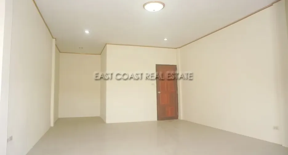 For sale retail Space in Bang Lamung, Chonburi