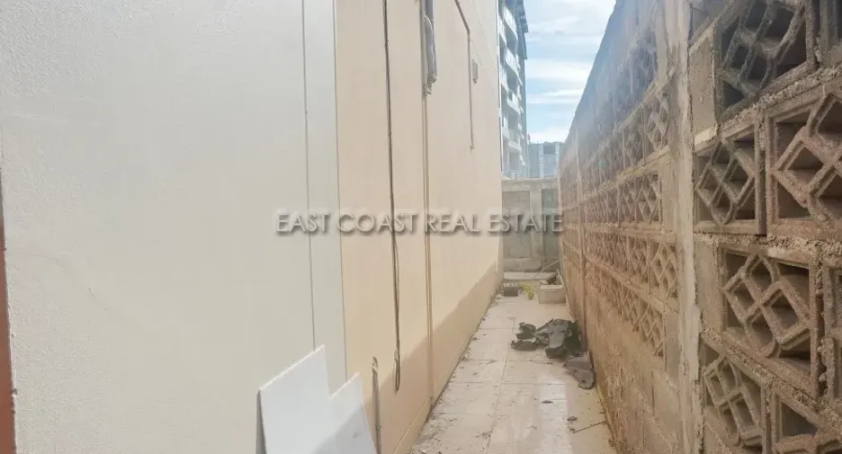 For sale retail Space in Bang Lamung, Chonburi